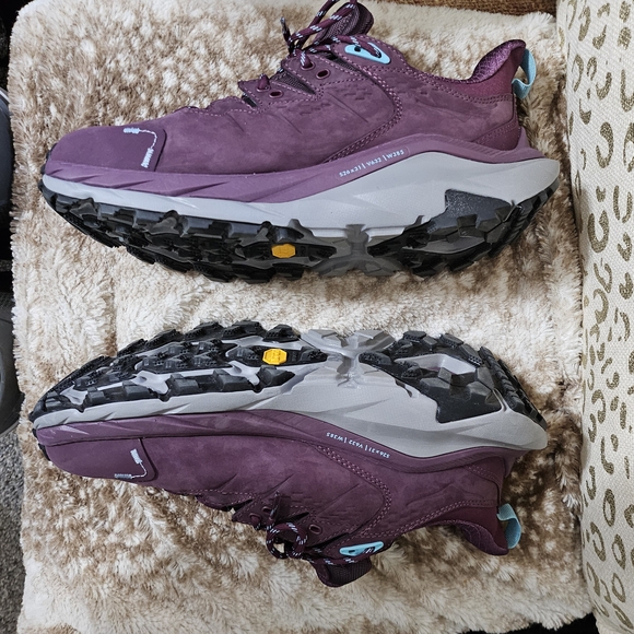 Hoka One One KAHA 2 Purple Athletic Shoes for Outdoor Adventures. WORN ONCE - Picture 3 of 11